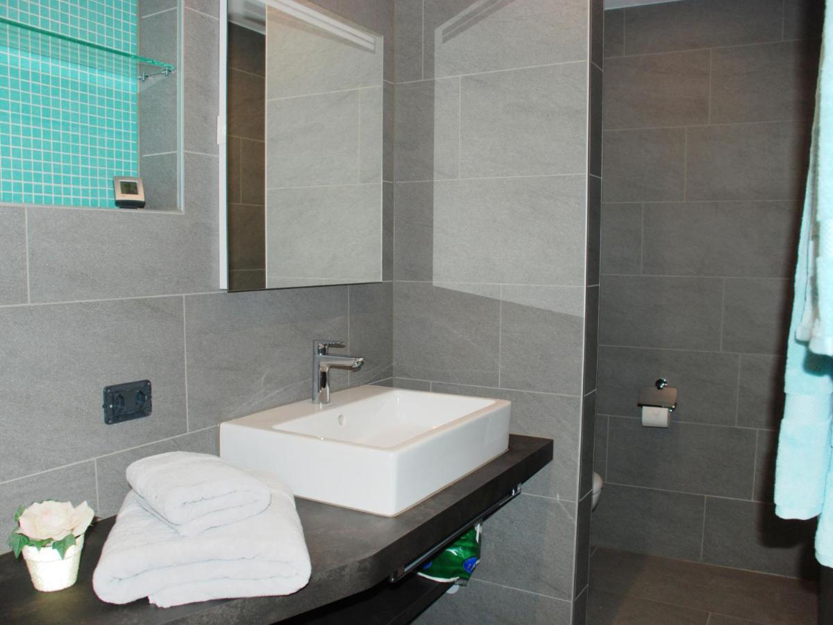 Holiday Home Casa Rossella Minusio Exterior foto